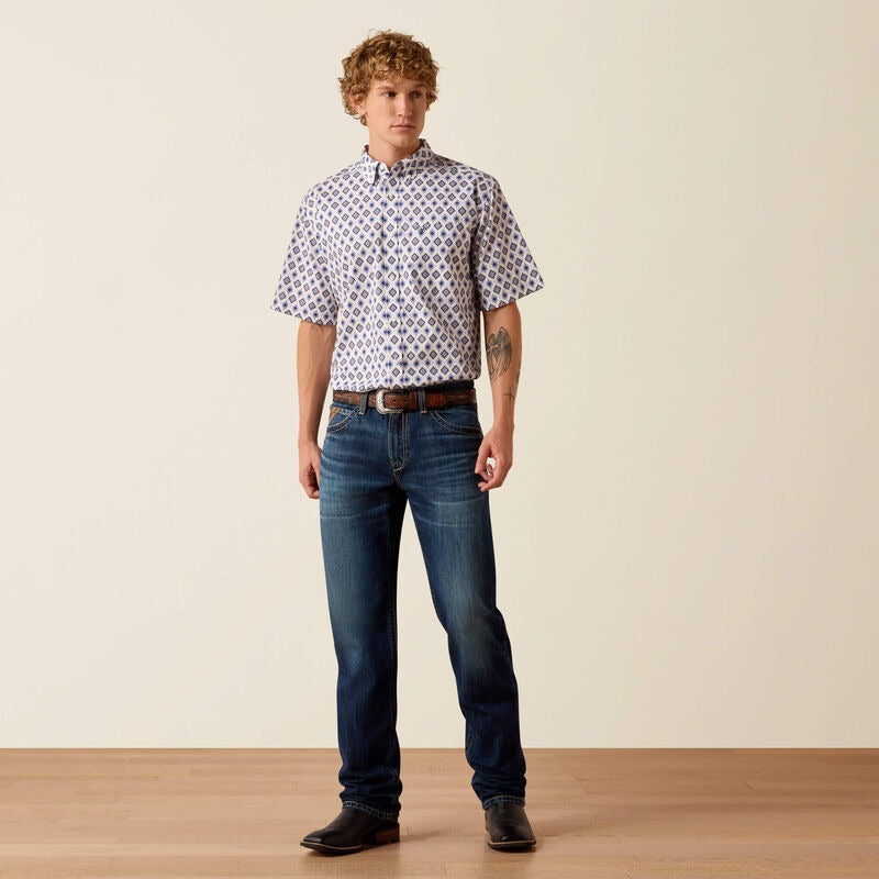 The Baxter SS Button Up Shirt by Ariat
