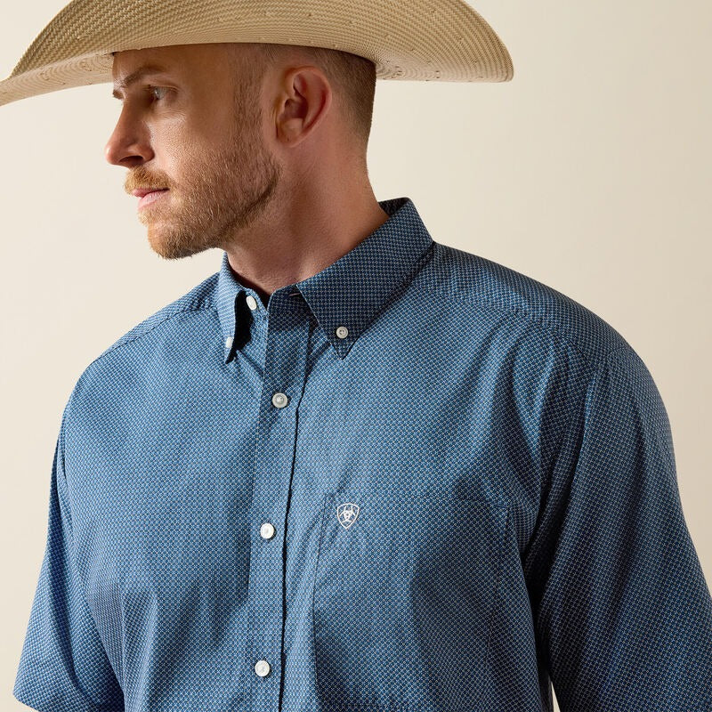 The Cowboy Cartel Men's SS Button Up Shirt by Ariat