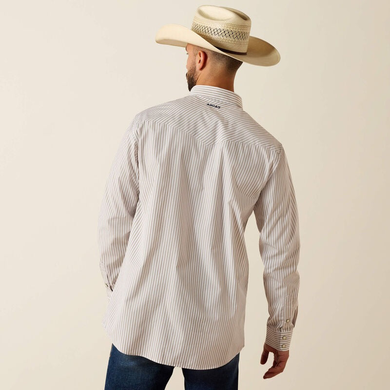 The Cowboss Men's L/S Pearl Snap Pro Series Shirt by Ariat