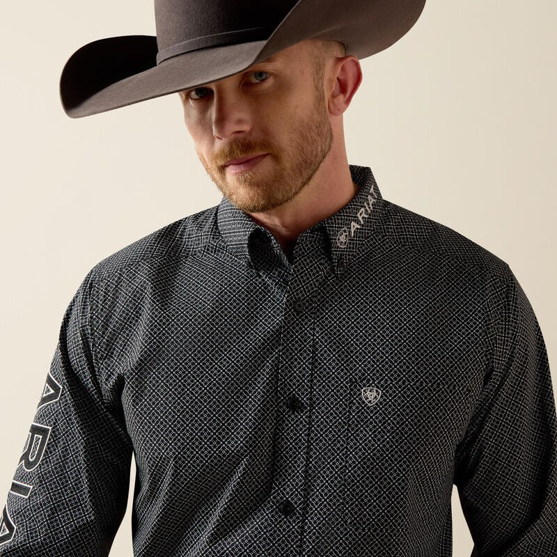 The Locked In Dariel Team Fitted LS Button Up Shirt by Ariat
