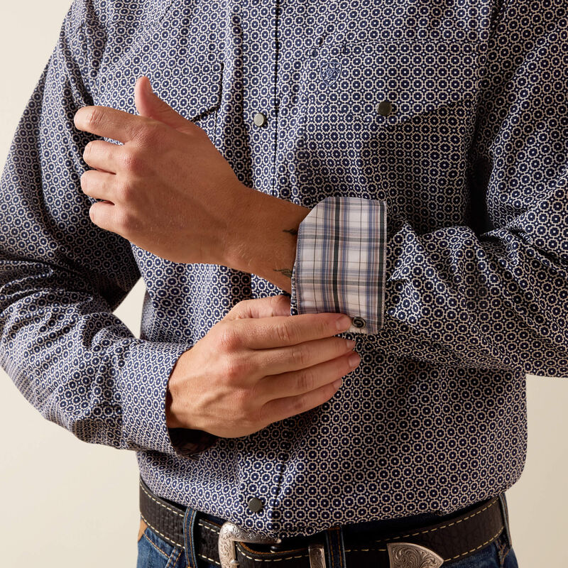 The Dennis Wrinkle Free Fitted LS Snap Up Shirt by Ariat