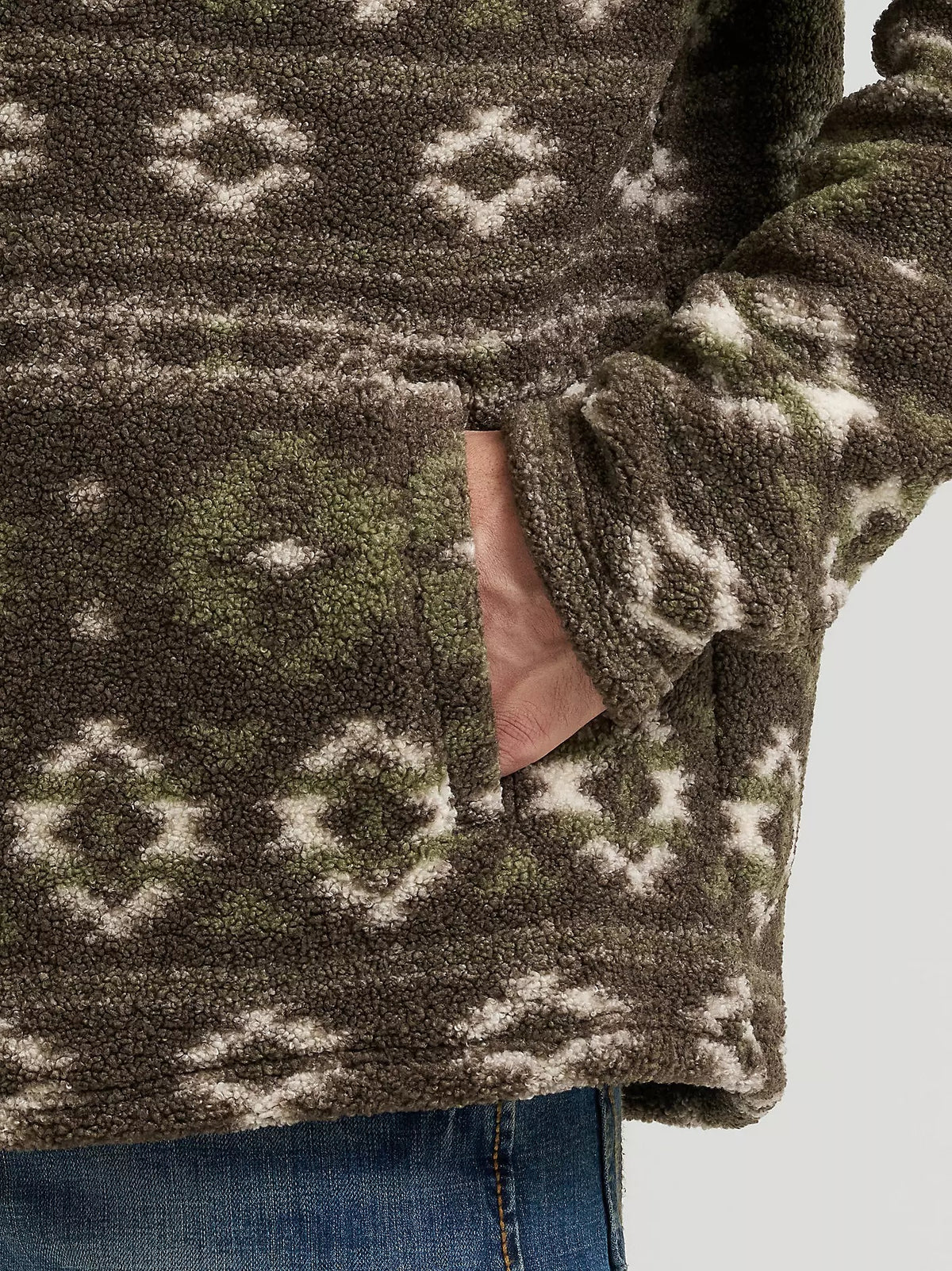 The Tapadero 1/4 Zip Hay Away Fleece Men's Snap Up by Wrangler