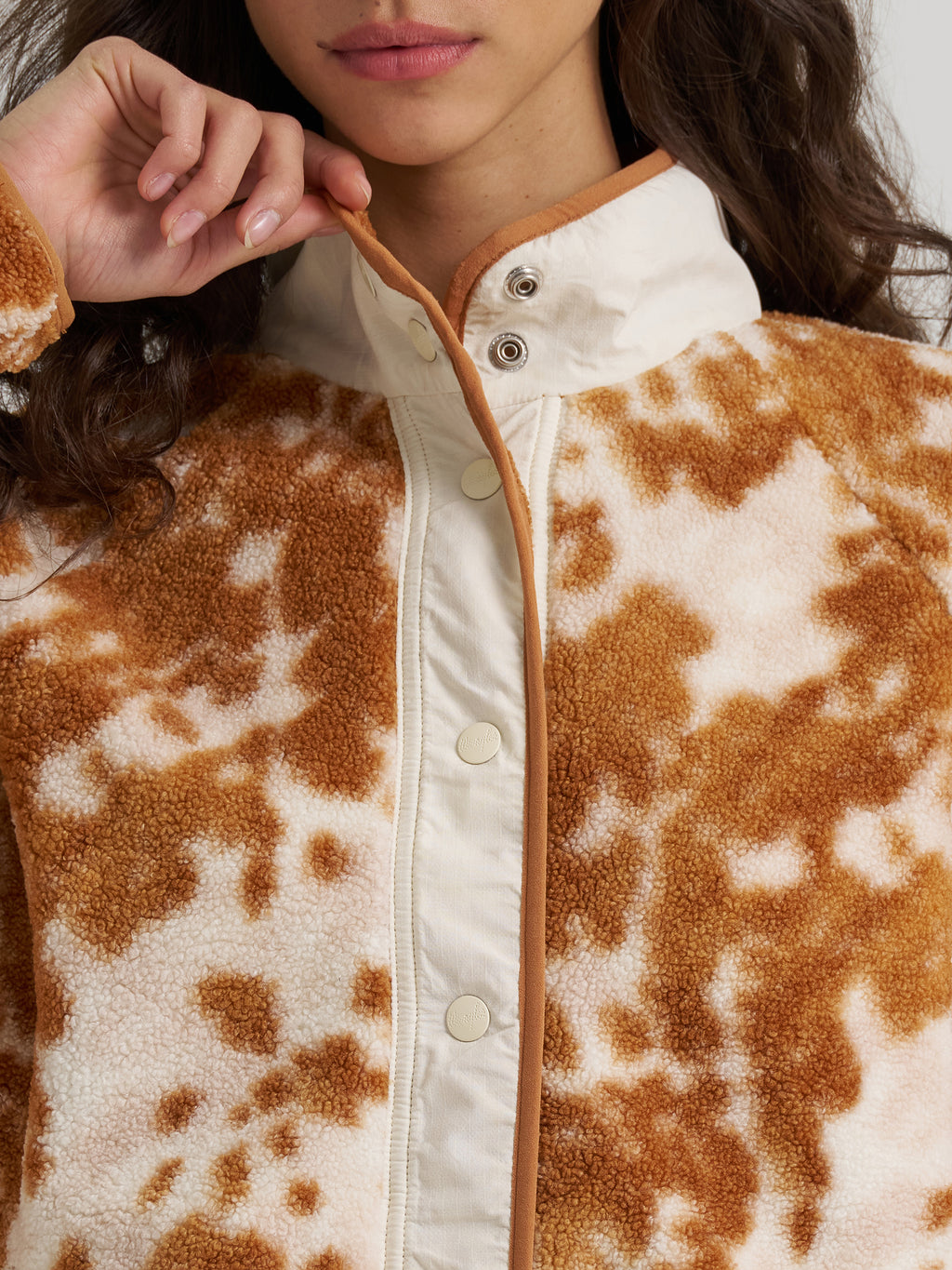 The Women's Wrangler Big Sky Hay Away Sherpa in Bambi