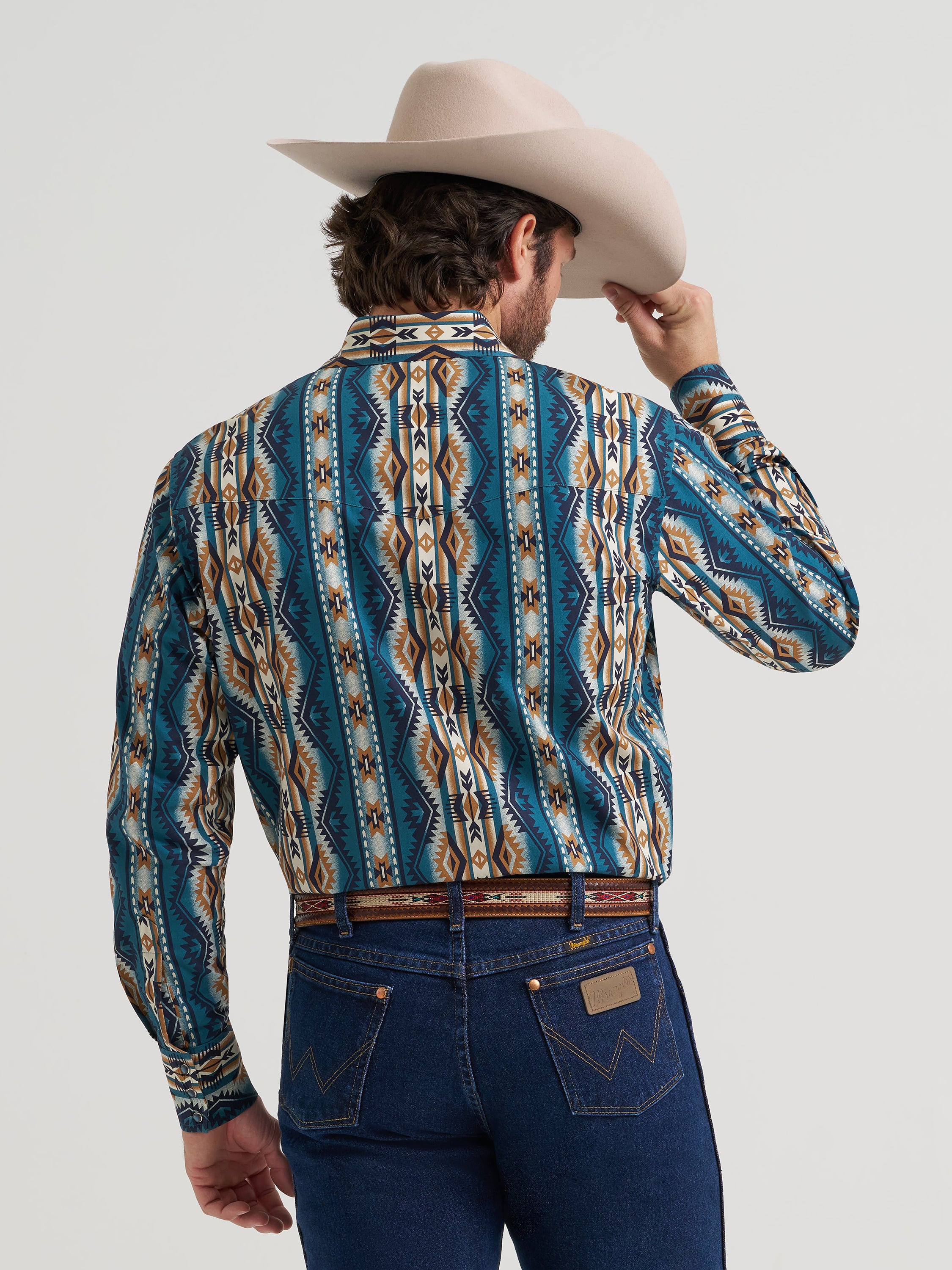 The Cat's Eye Canyon Checotah Pearl Snap by Wrangler
