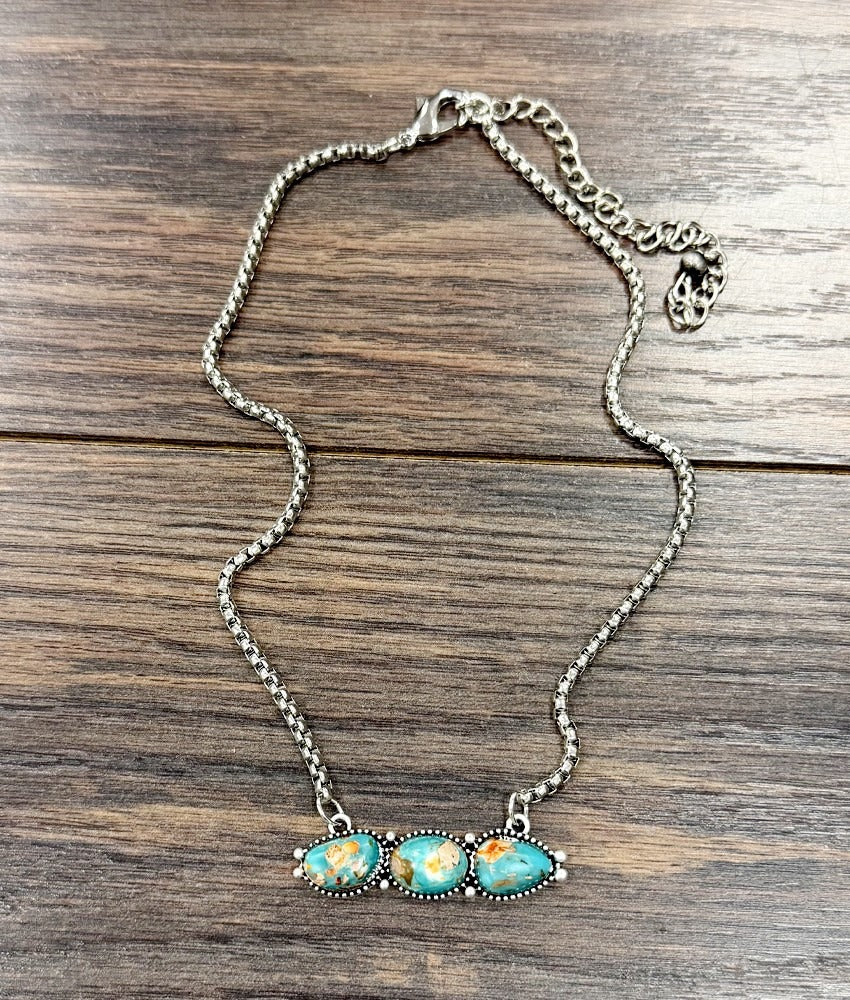 The Western Gemstone Necklace