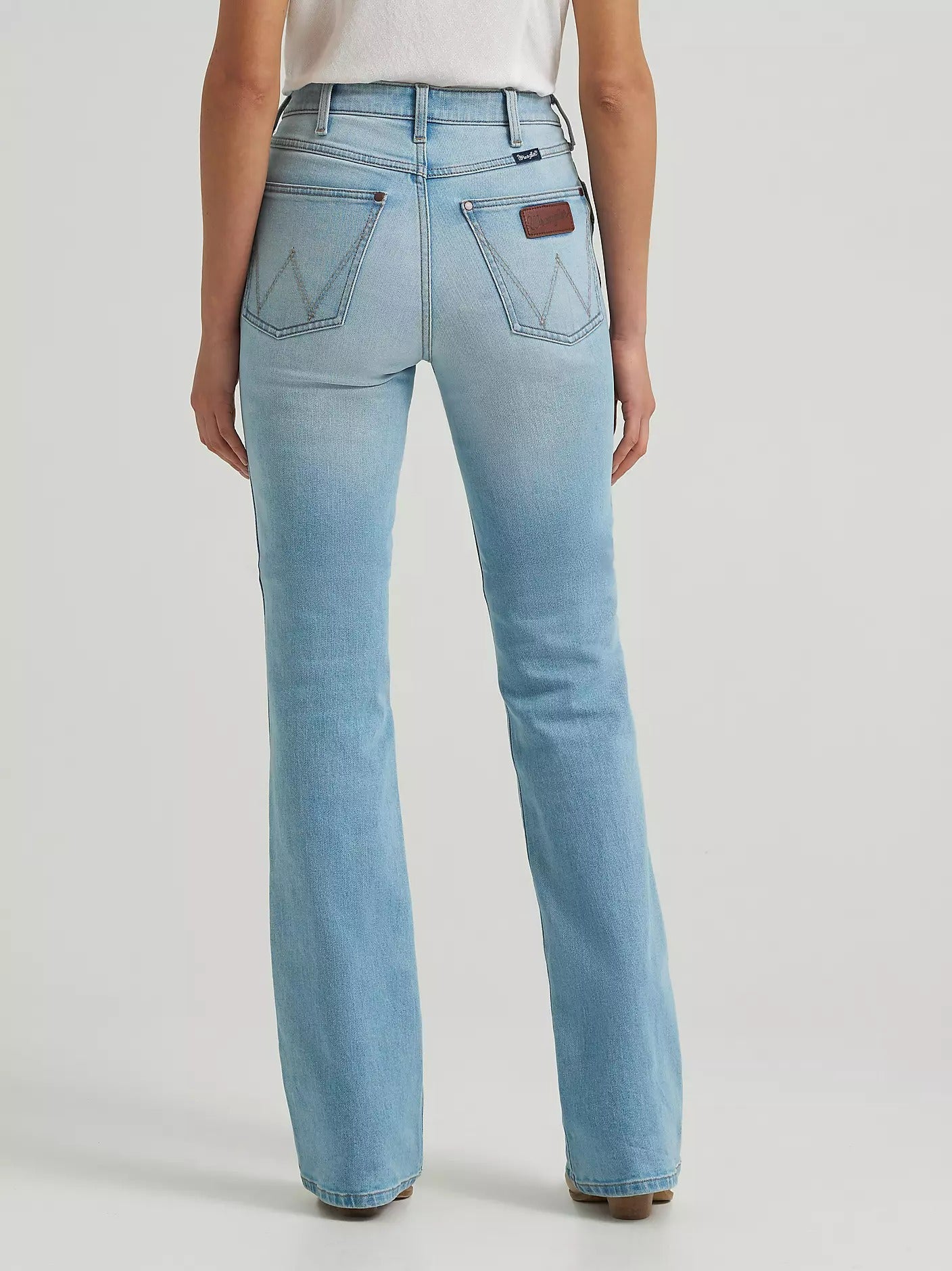 The Aubriell Bailey Light Wash Jeans by Wrangler Retro