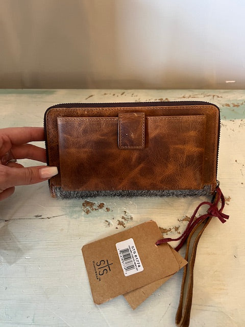 Vaquero Concho Bentley Cowhide Wallet by STS Ranch