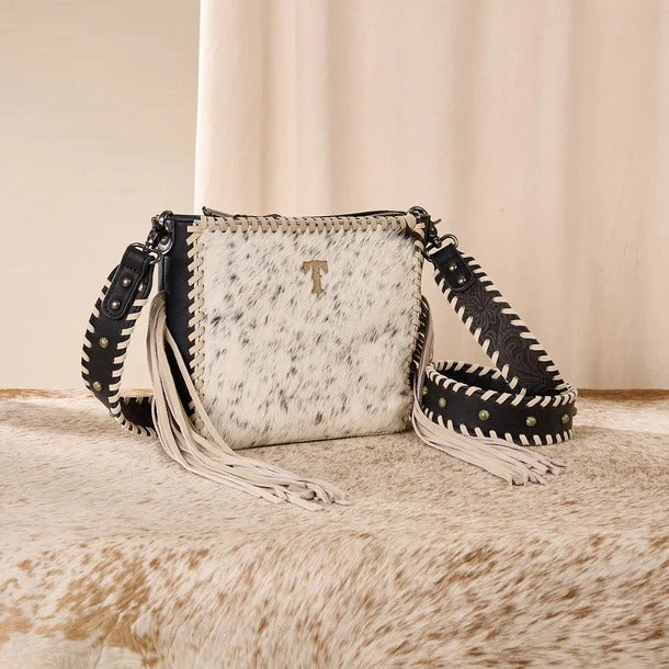 The Lucky Kentucky Cowhide Fringe Purse by Trinity Ranch - Black