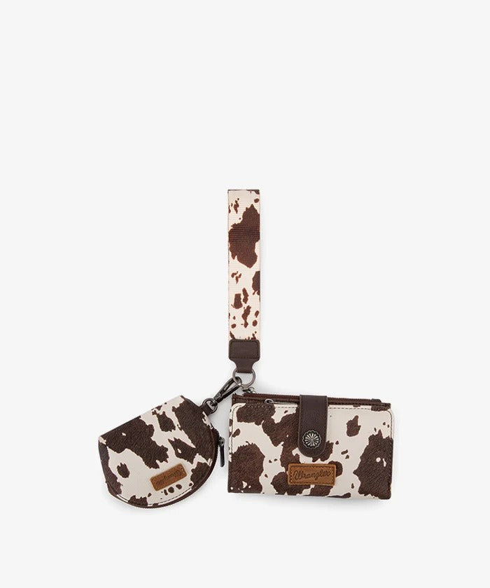 The Dairy Delight Next Gen Wristlet Wallet Set in Chocolate by Wrangler