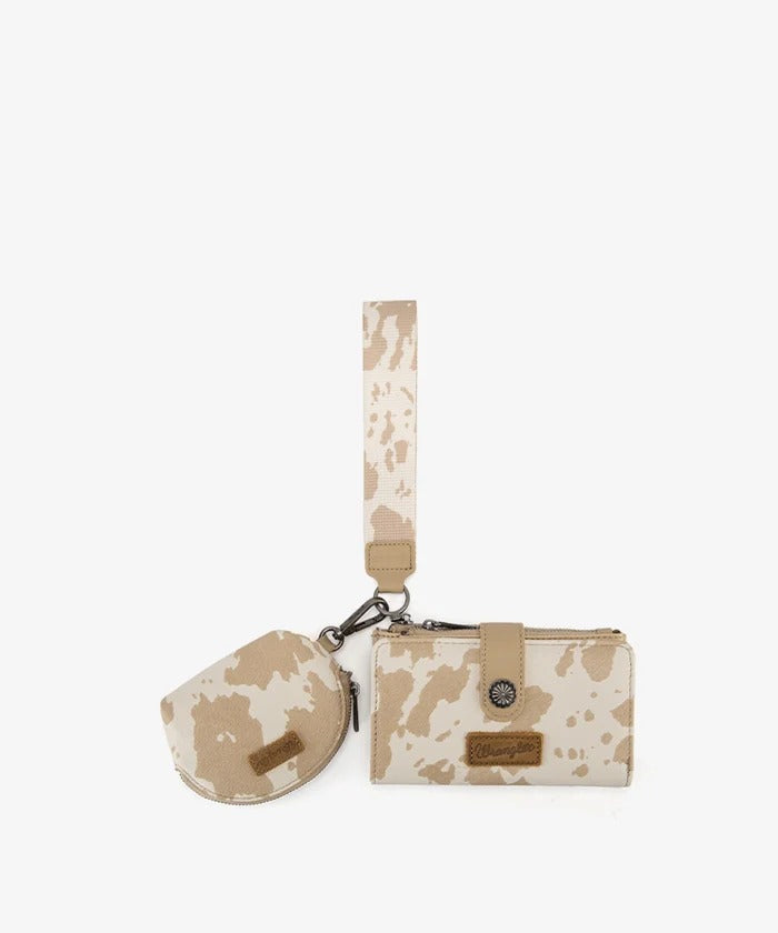 The Dairy Delight Next Gen Wristlet Wallet Set in Caramel by Wrangler