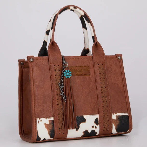 The Fringe Felicity Keychain By Wrangler - Caramel