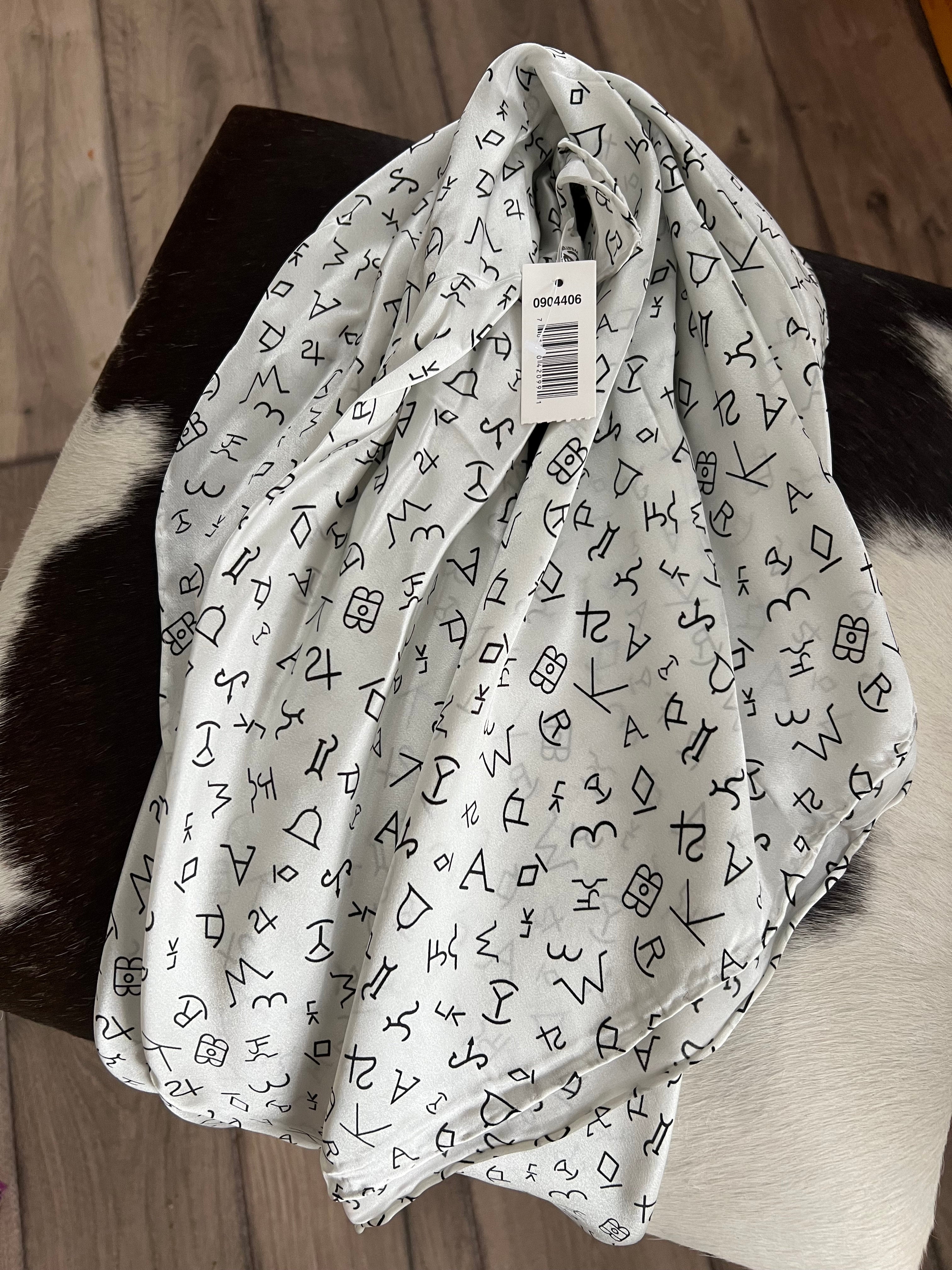Sharp Dressed Ranch Hand White Brands 100% Silk Wild Rag