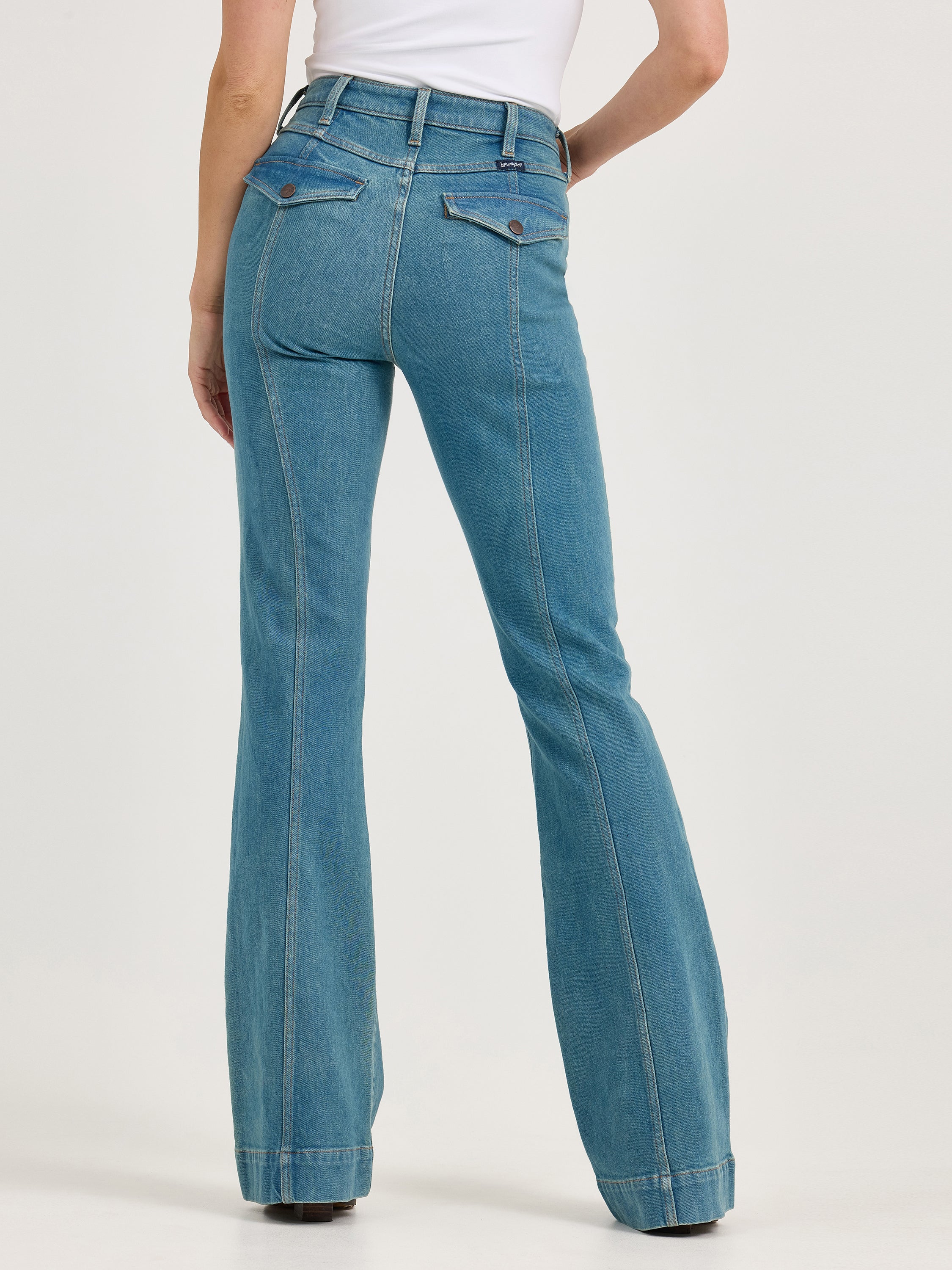 The Lockheart Highrise Retro Bailey Trouser by Wrangler