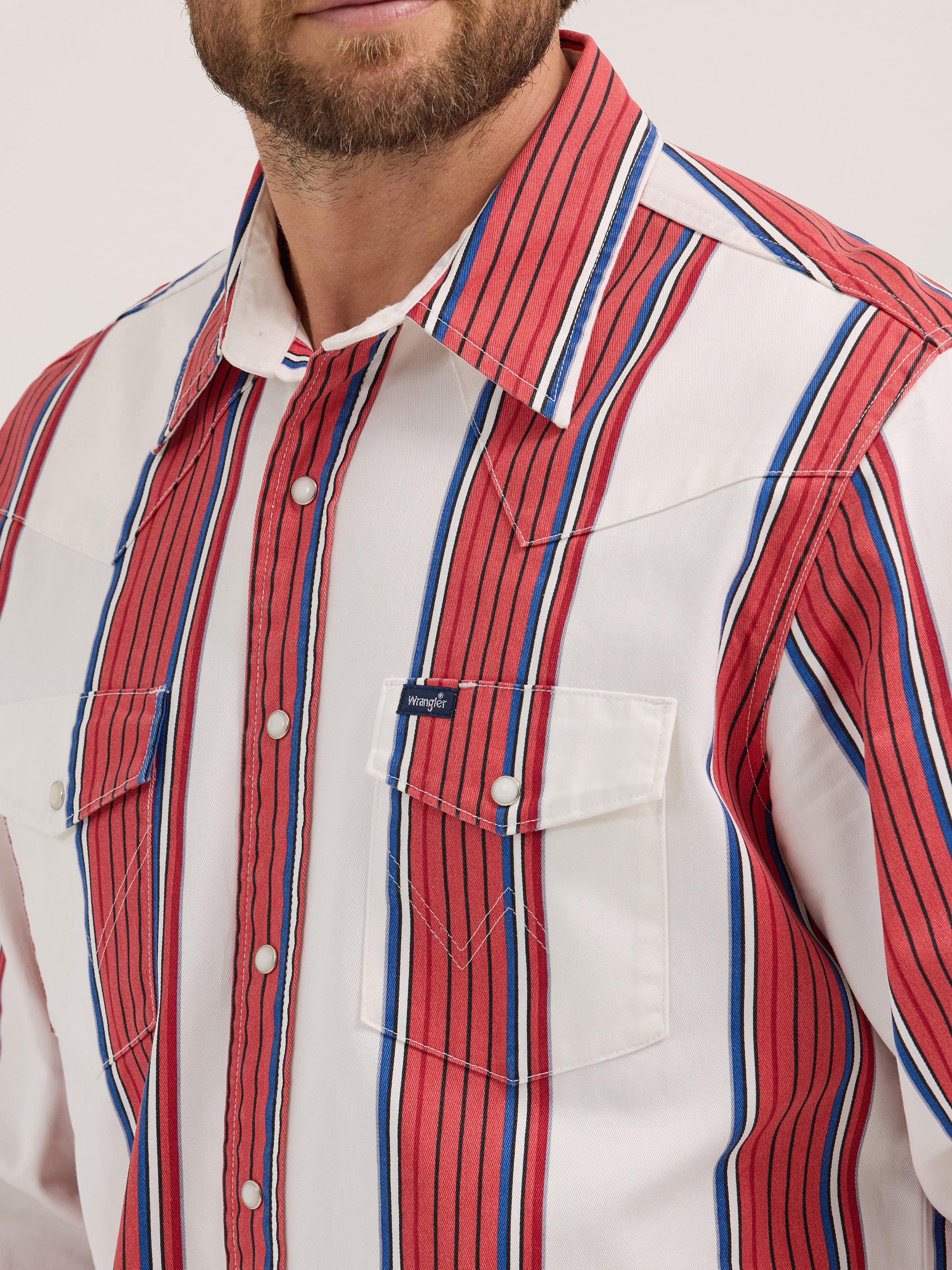 The Buds n' Suds Brushpopper Pearl Snap Shirt by Wrangler