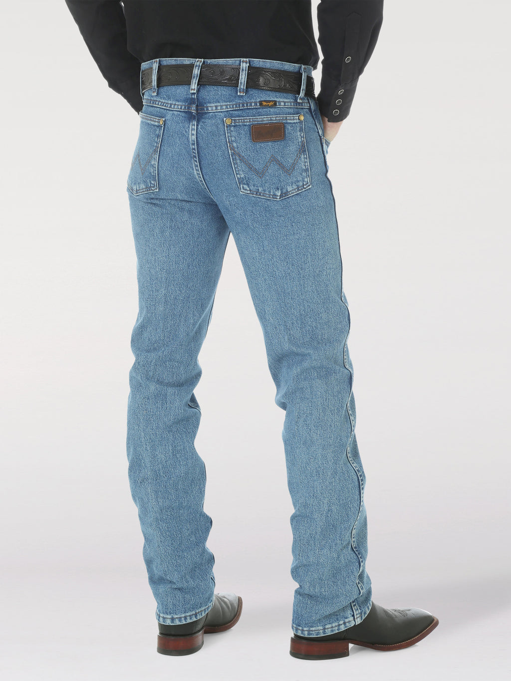 Austin Cowboy Cut Slim Fit Jeans by Wrangler in Stonewash