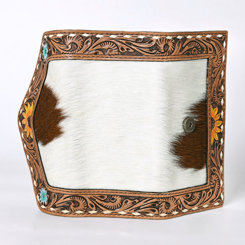 The Can Chaser Wallet by American Darling