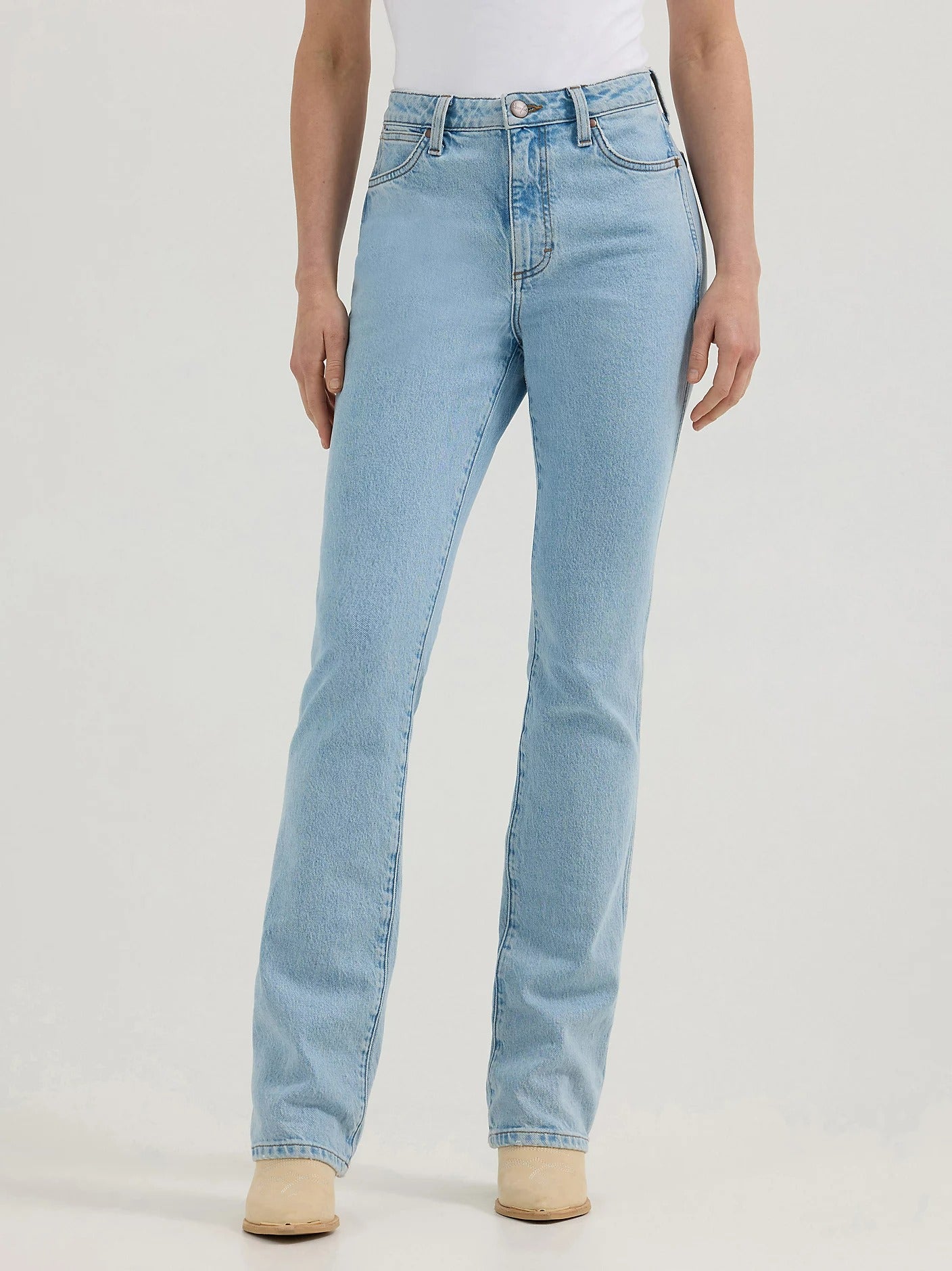 The Jackson Light Wash Bailey High Rise Jeans by Wrangler