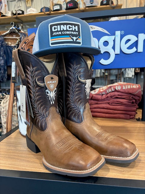 The Steer Wrestler Men's Boot by ARIAT - EE Width