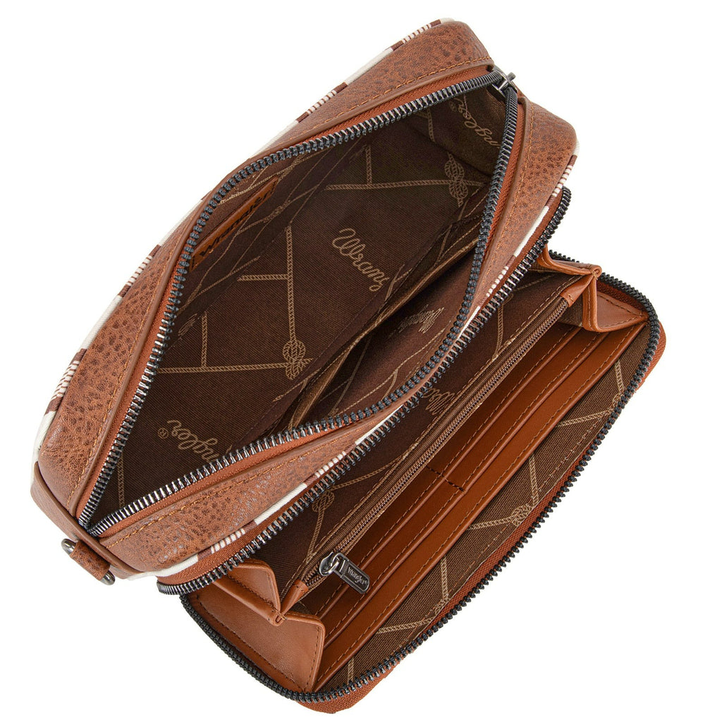The Beach Babe Crossbody by Wrangler - Caramel