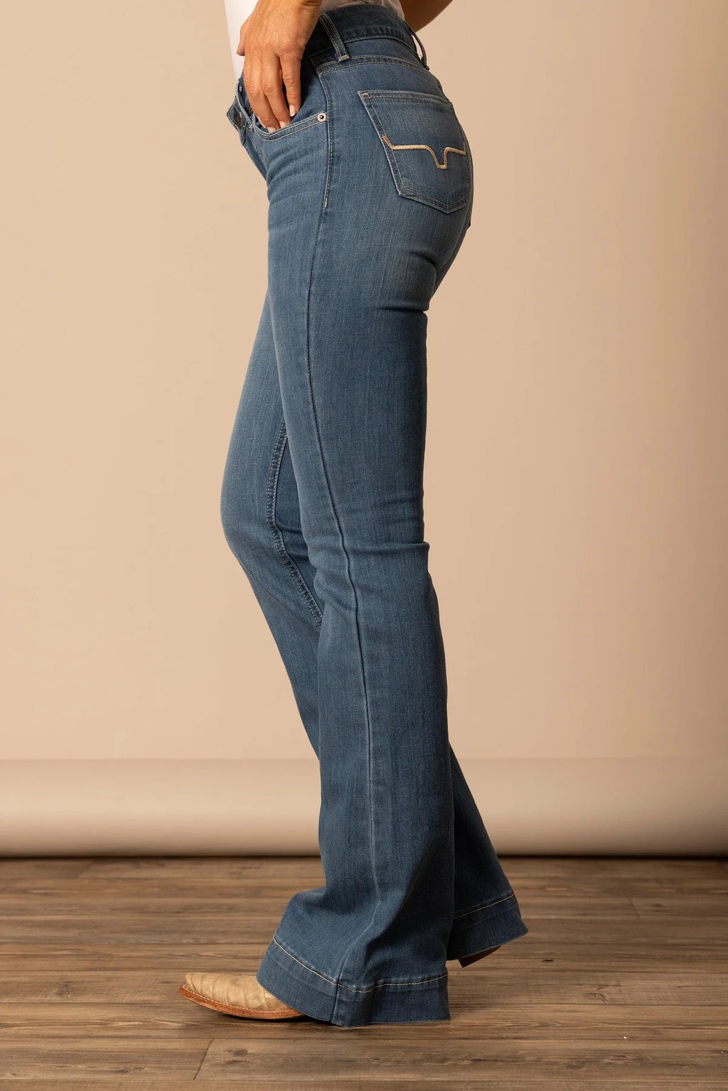 Lola Soho Fade Jeans by Kimes Ranch