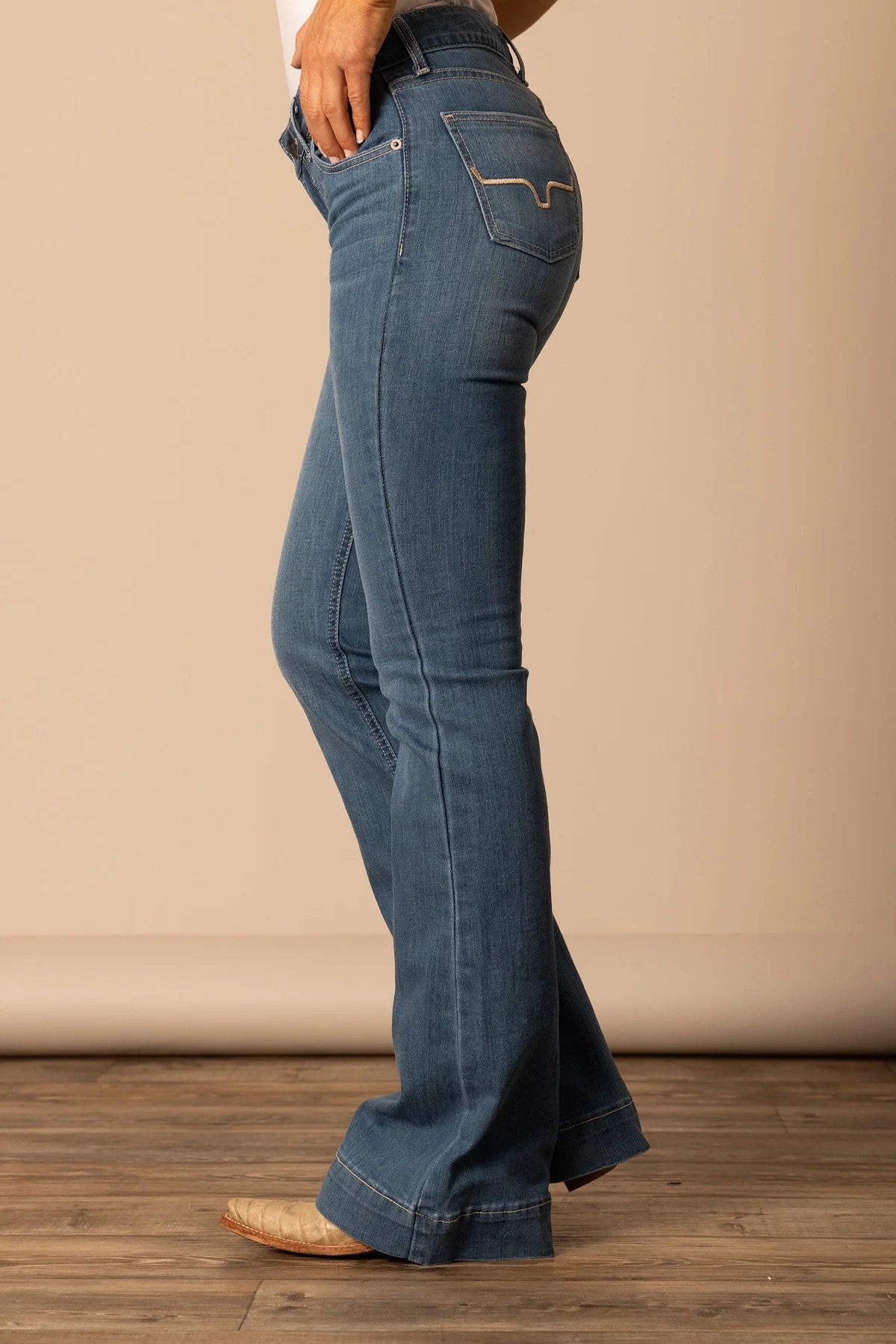 Lola Soho Fade Jeans by Kimes Ranch