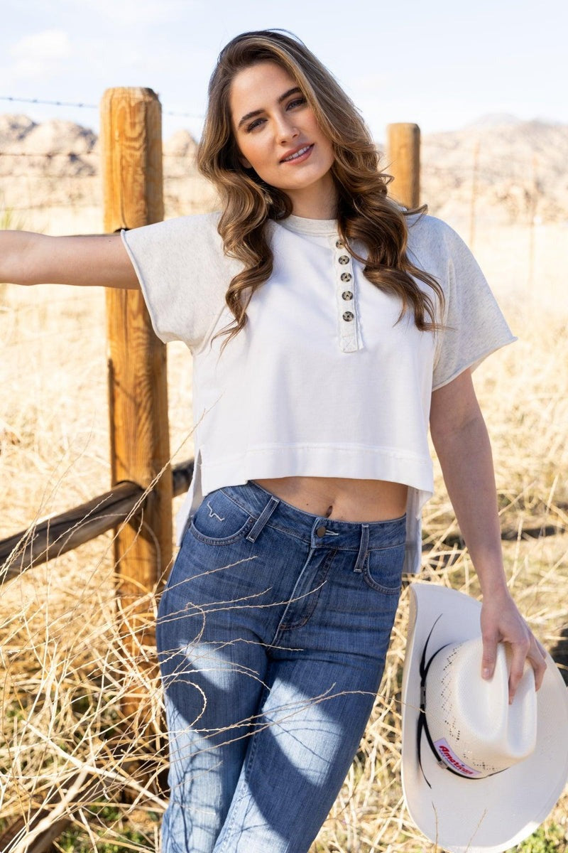 The Hellena Cropped Tee by Kimes - Pristine