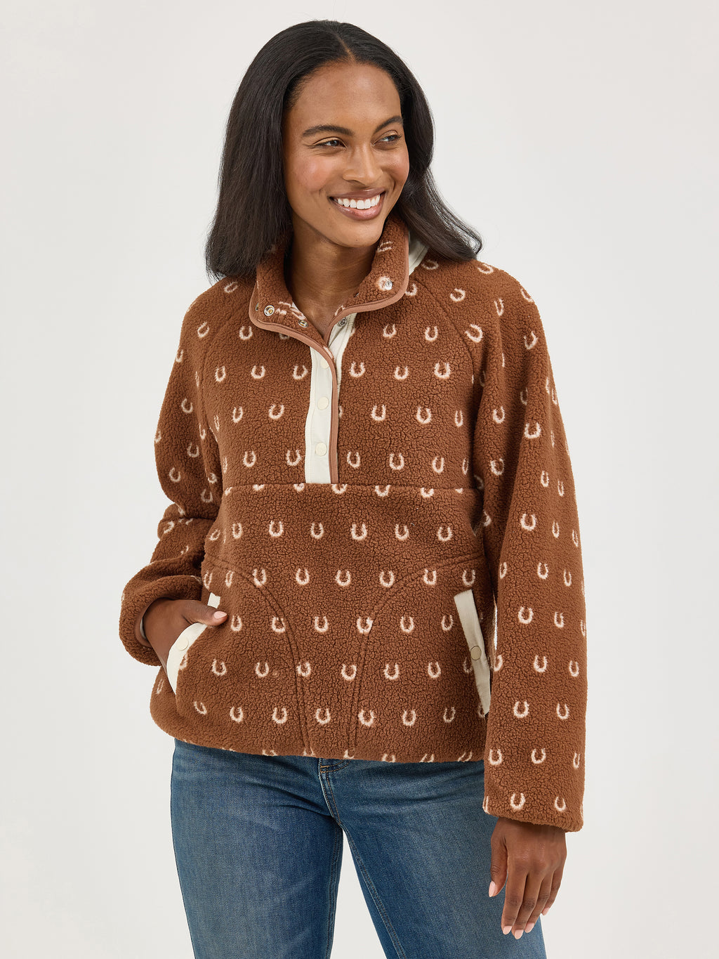 The Horseshoe Show Down Pull-over Sherpa By Wrangler