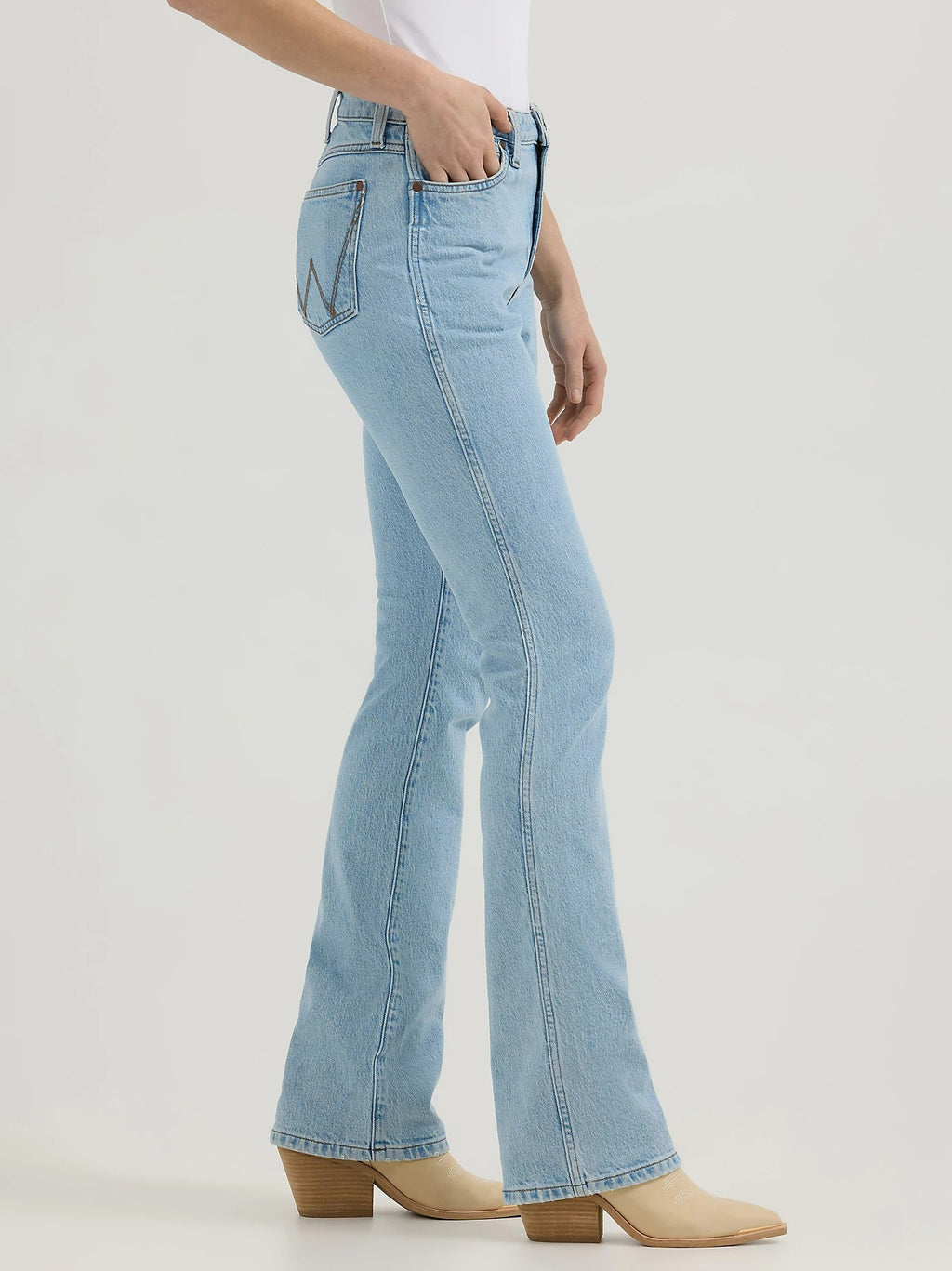 The Jackson Light Wash Bailey High Rise Jeans by Wrangler
