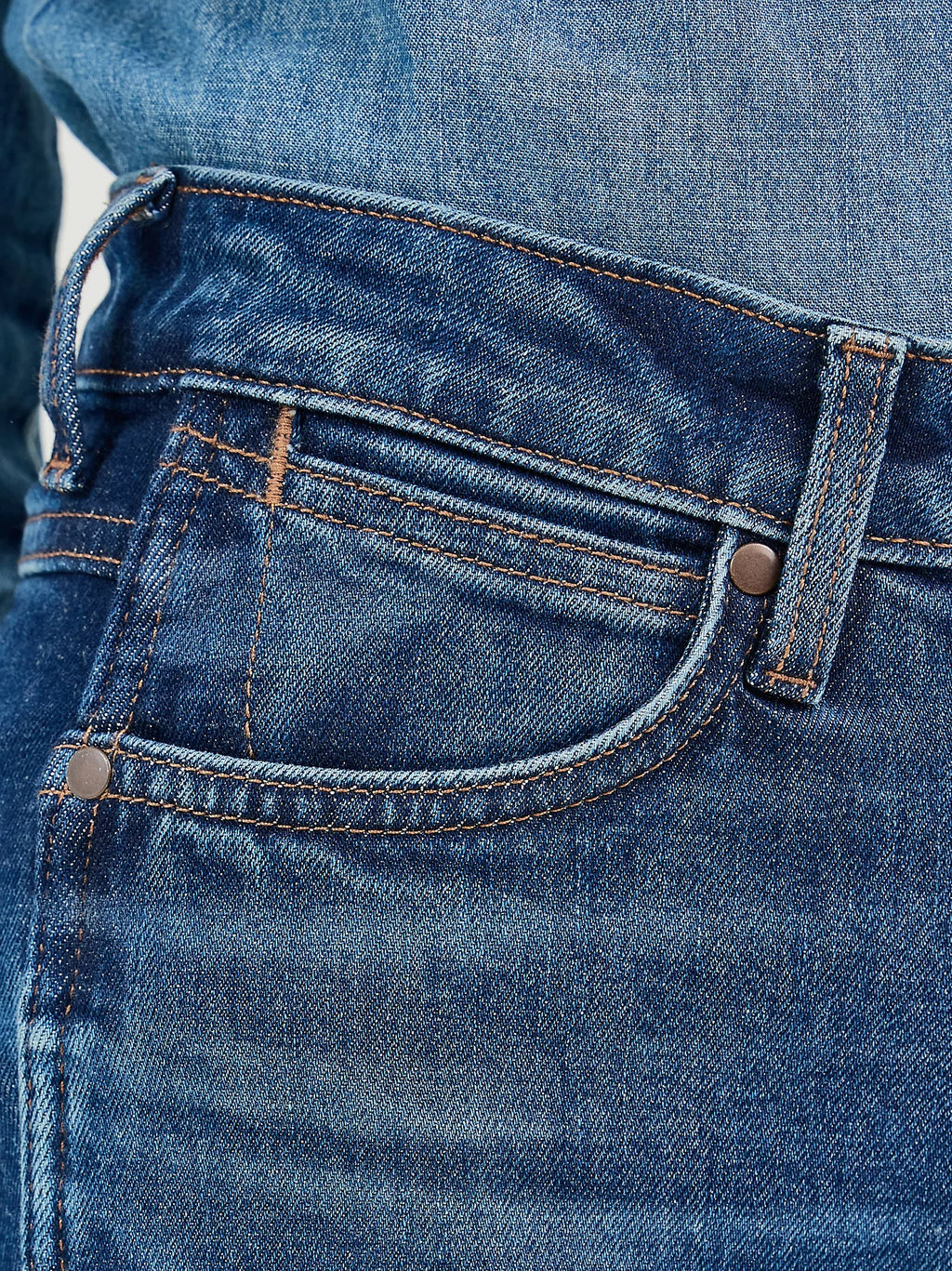 The Camrose Dark Wash Bailey High Rise Jeans by Wrangler