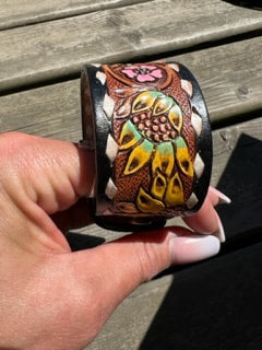 Buckstitch Dream Cuff