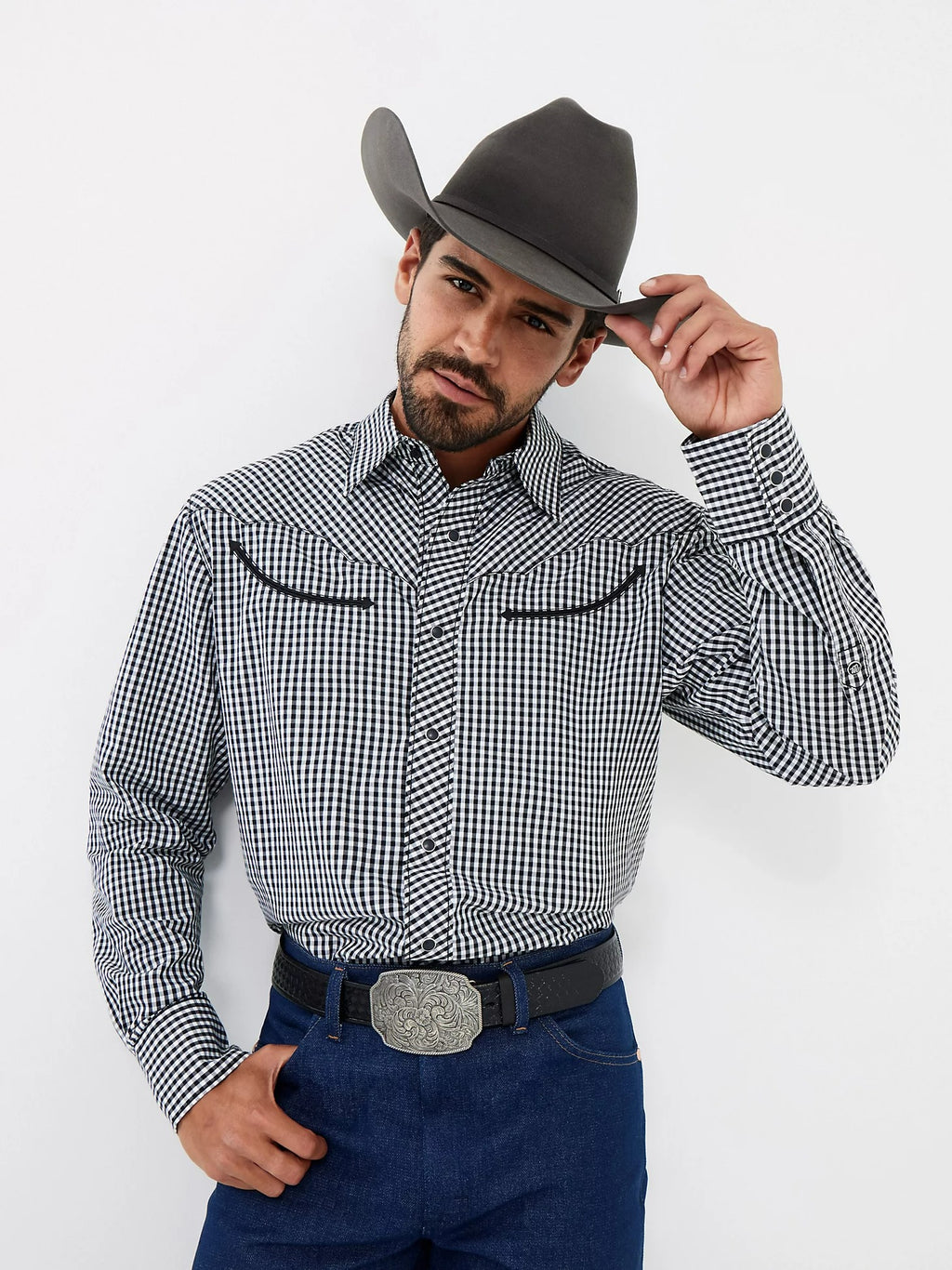 The Vintage Cowboy Snap Up Shirt by Wrangler in Black Gingham