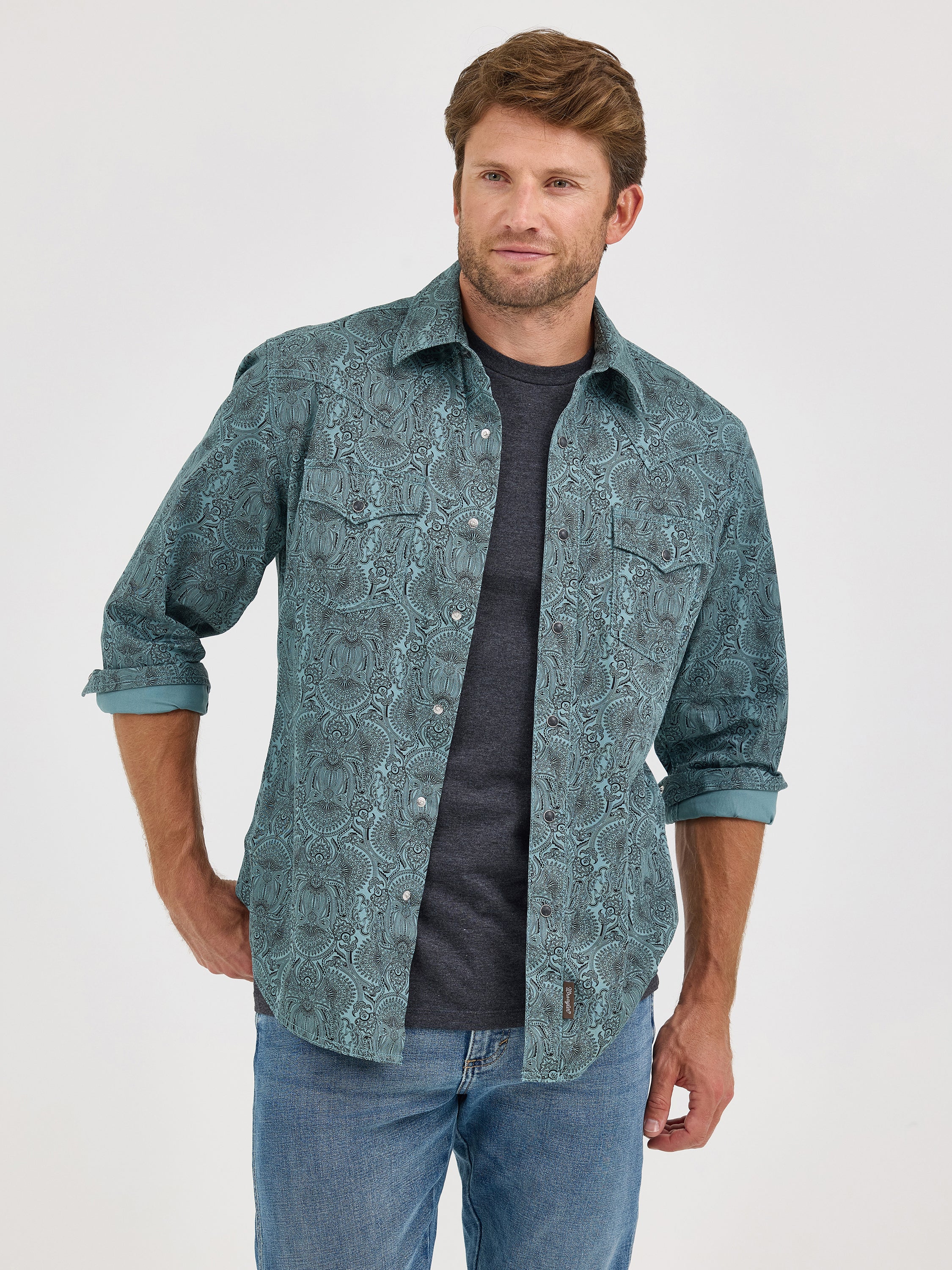 The Jesse James Modern Fit Pearl Snap Shirt by Wrangler