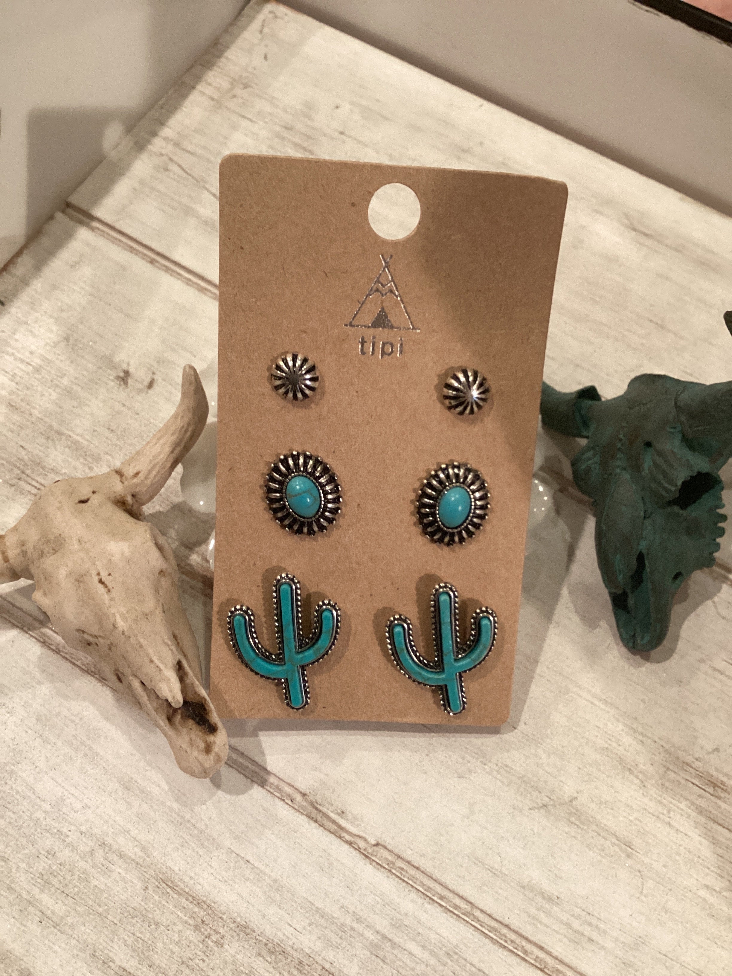 The Louisville 3 Earring Set