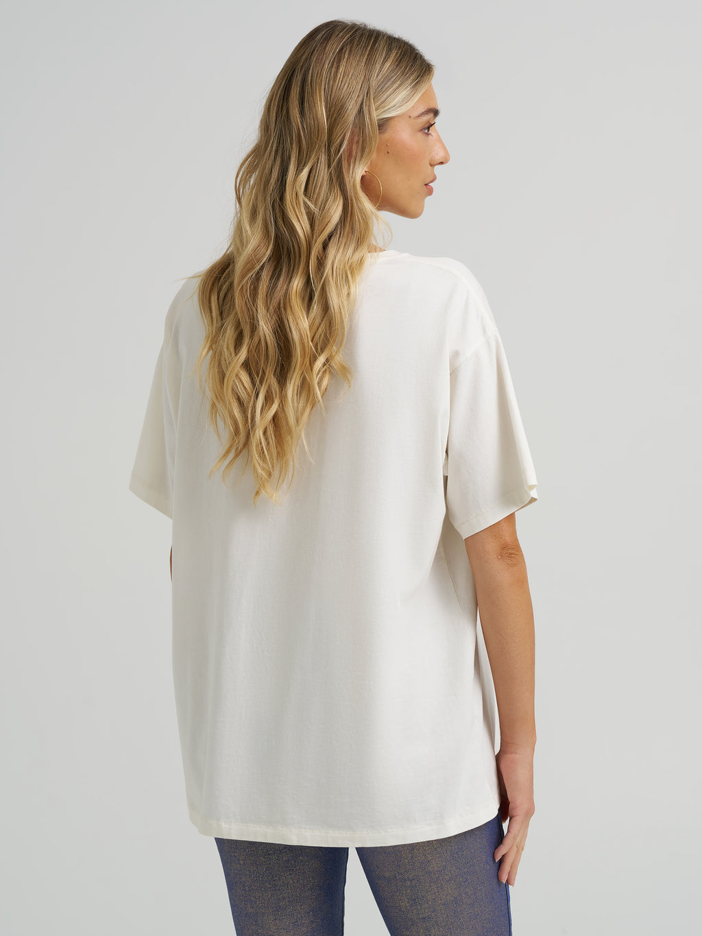 Country is Cool Again Tee - Wrangler x Lainey Wilson