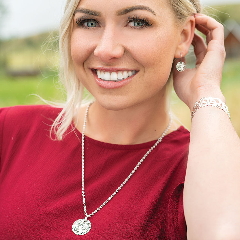 Art Of The Buckle Jewelry Set by Montana Silversmiths