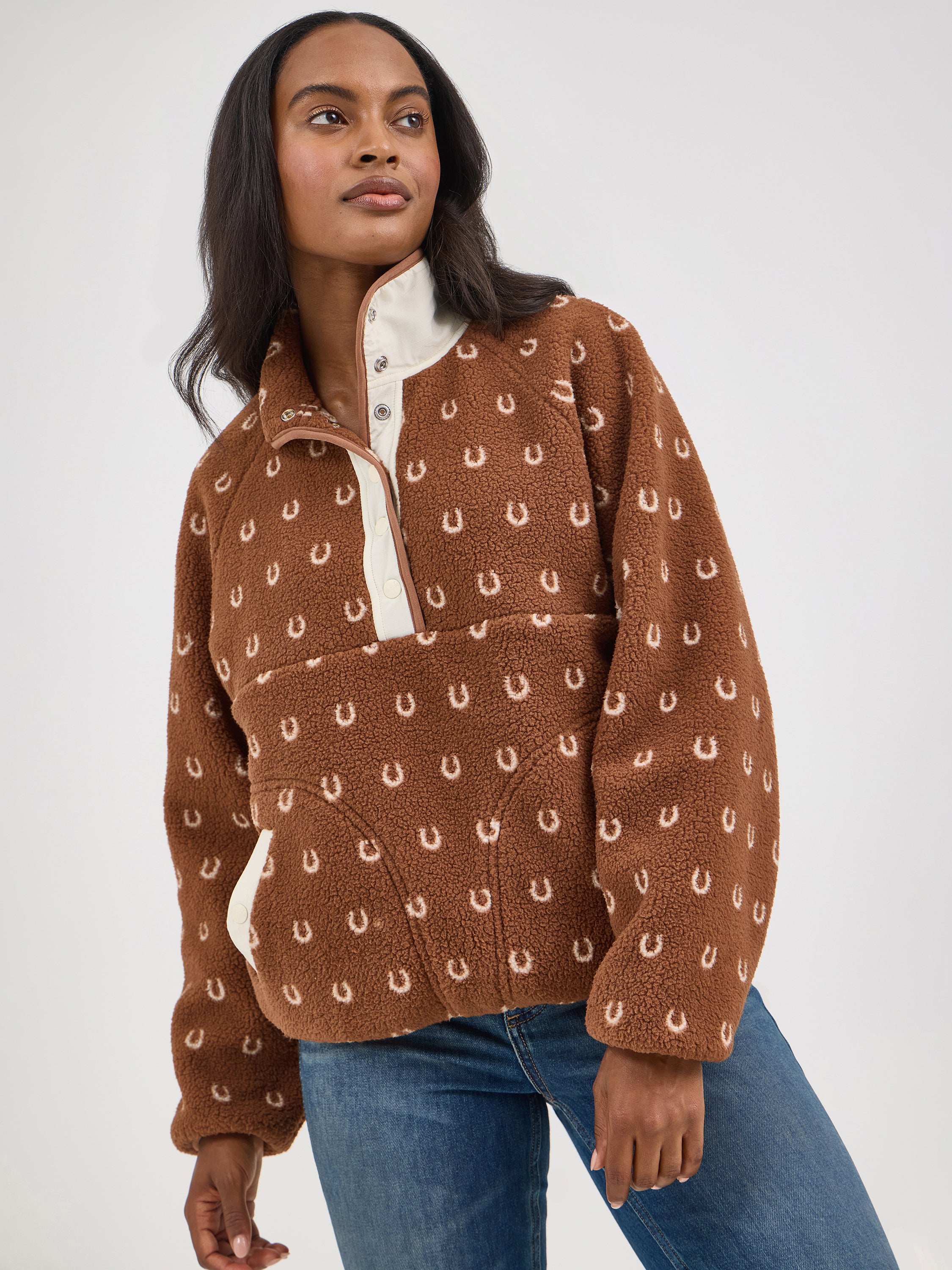 The Horseshoe Show Down Pull-over Sherpa By Wrangler