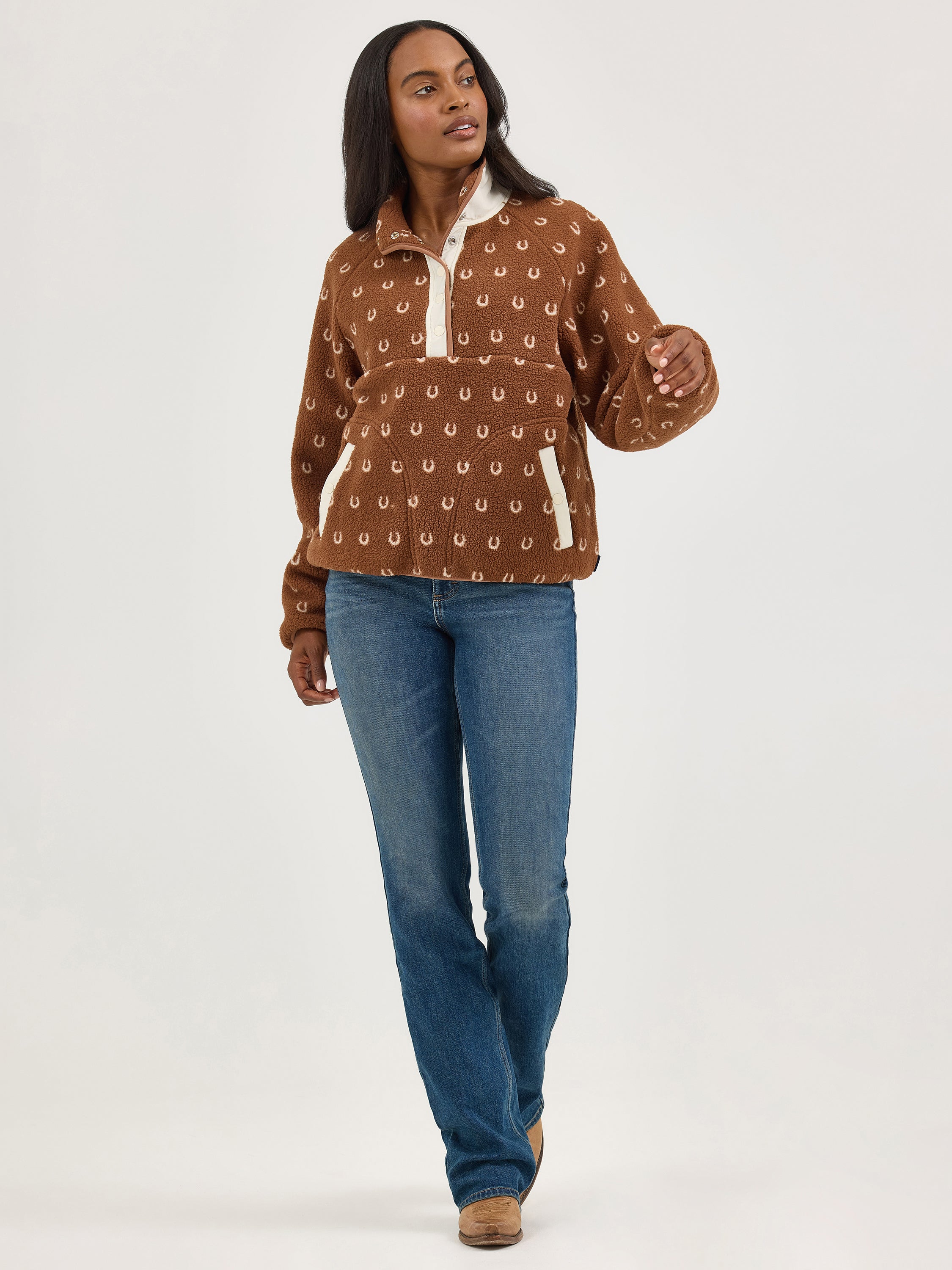 The Horseshoe Show Down Pull-over Sherpa By Wrangler